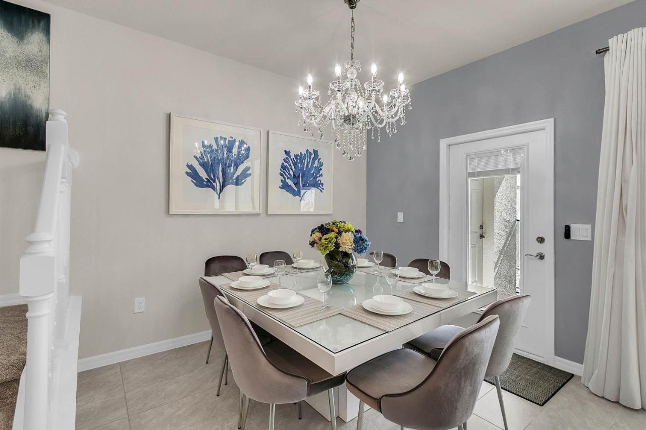 5 Bedrooms - 4,5 Bathrooms - Windsor At Westside 8928 Sa Orlando Exterior photo