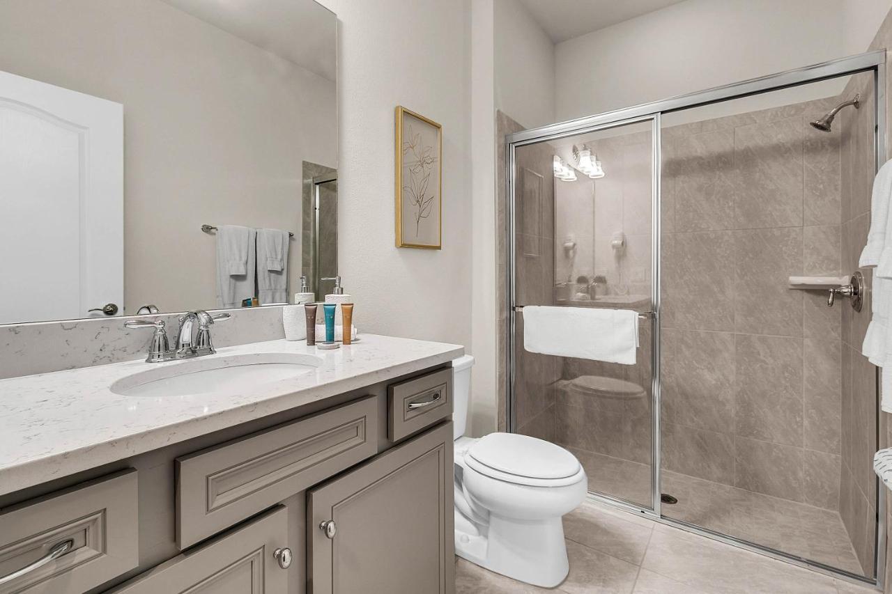 5 Bedrooms - 4,5 Bathrooms - Windsor At Westside 8928 Sa Orlando Exterior photo